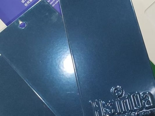 Revestimiento en polvo metálico azul resistente a los rayos UV para piezas de automóviles con acabado de poliéster epoxi