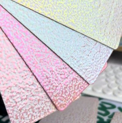 Recubrimiento en polvo martillado con cambio de color dinámico con resistencia a la niebla salina de 500 horas y a la humedad de 1000 horas